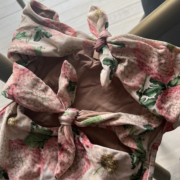 Adriana Degreas One Piece Swimsuit - Picture 3 of 11